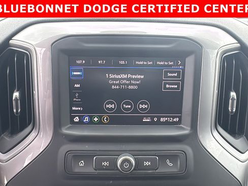 Used 2022 Chevrolet Silverado 2500 Custom w/ Custom Value Package AWD/4WD image 17