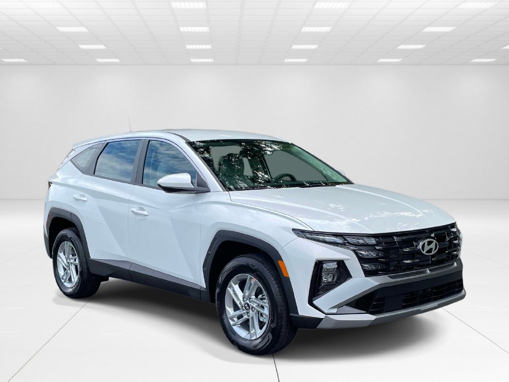 New 2026 Hyundai Tucson SE AWD/4WD image 1