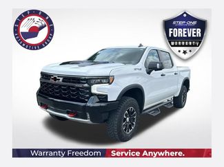 Used 2022 Chevrolet Silverado 1500 ZR2 w/ Technology Package AWD/4WD video 1