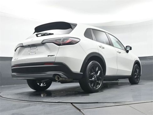 Used 2023 Honda HR-V Sport image 29