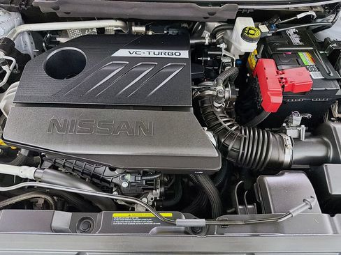 Used 2024 Nissan Rogue SL FWD image 35