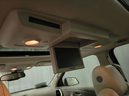 Used 2017 GMC Acadia Limited SLT image 24