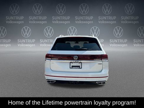 Used 2024 Volkswagen Atlas SEL Premium R-Line AWD/4WD image 4