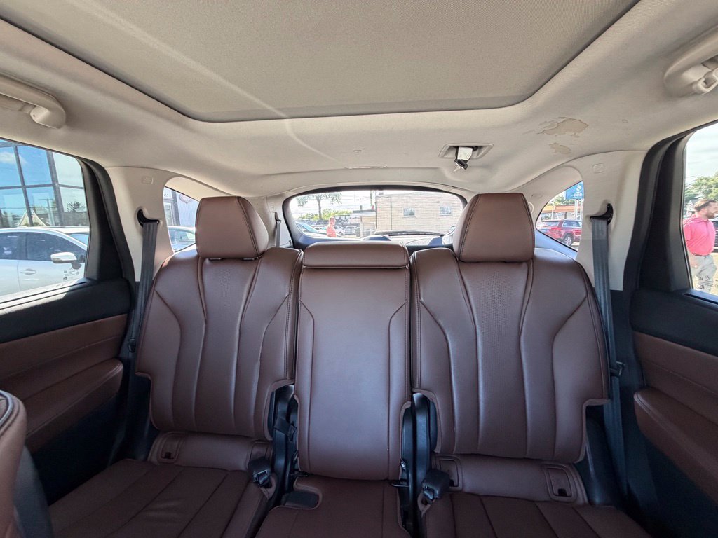 Used 2023 Acura MDX w/ Advance Package AWD/4WD image 12