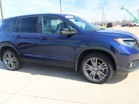 Used 2021 Honda Passport EX-L image 3
