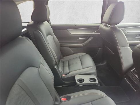 Used 2024 MAZDA CX-90 Plug-In Hybrid w/ Preferred AWD/4WD image 14