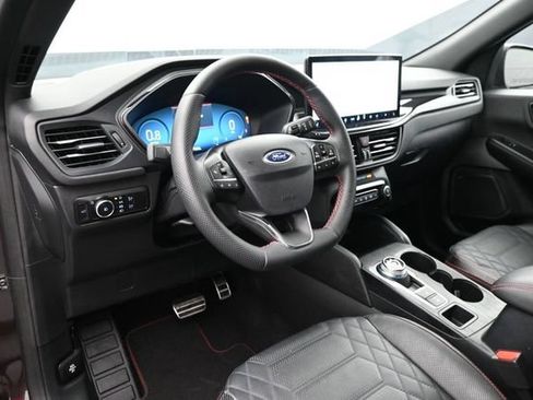 Certified 2023 Ford Escape ST-Line Elite w/ Premium Technology Package AWD/4WD image 21