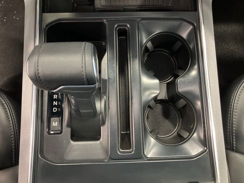 Used 2024 Ford F150 Platinum w/ FX4 Off-Road Package image 20