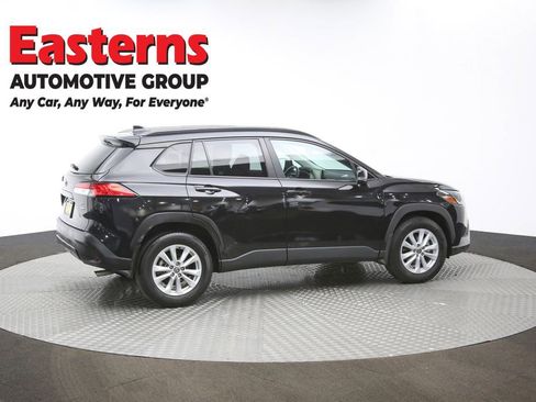 Used 2022 Toyota Corolla Cross LE image 42