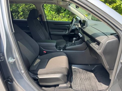 Used 2023 Honda CR-V EX image 16
