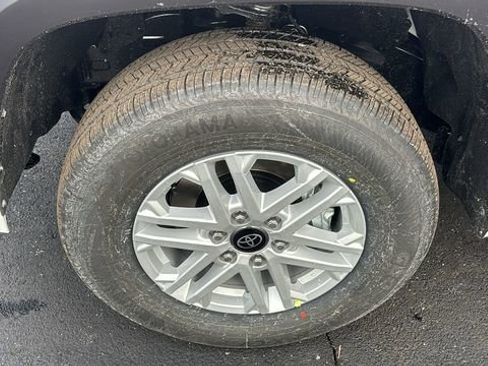 New 2026 Toyota Tundra SR5 image 33