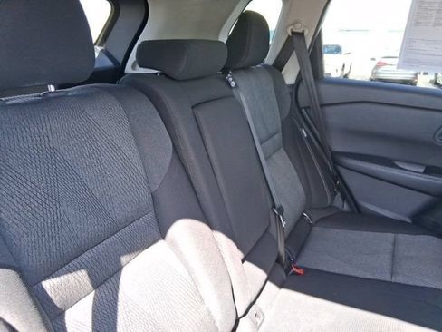 Used 2025 Nissan Rogue SV FWD image 15