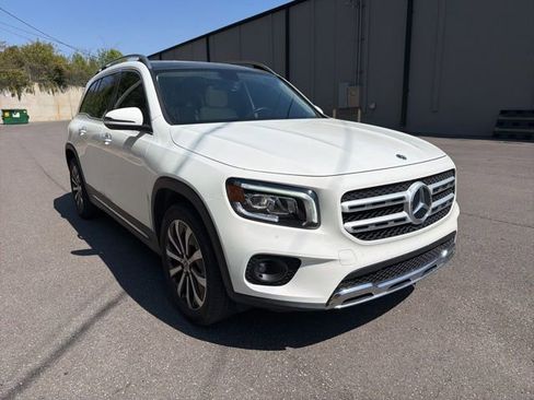 Used 2021 Mercedes-Benz GLB 250 image 1