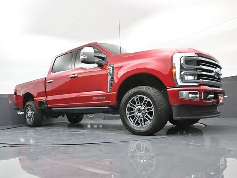 Used 2024 Ford F350 Limited w/ FX4 Off-Road Package image 28