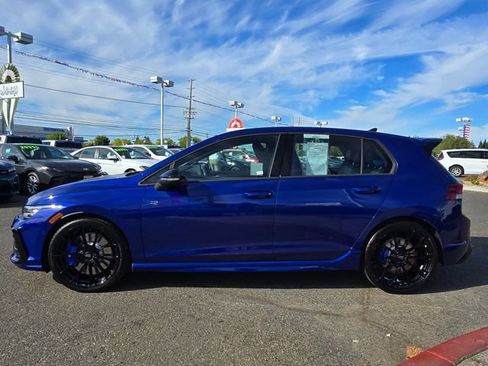 Used 2026 Volkswagen Golf AWD/4WD image 8