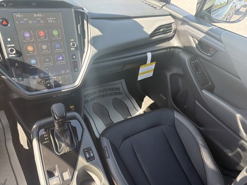 Used 2025 Subaru Crosstrek 2.5i Wilderness AWD/4WD image 22