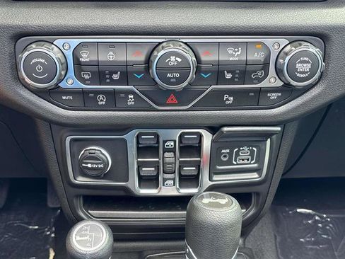 New 2025 Jeep Wrangler Unlimited Sport image 10