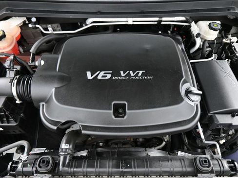 Used 2020 Chevrolet Colorado LT AWD/4WD image 17