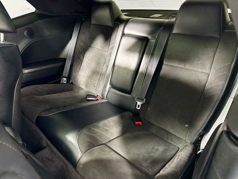 Used 2019 Dodge Challenger SRT Hellcat w/ Laguna Leather Package image 30