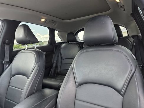 Used 2021 INFINITI QX50 Luxe FWD image 10
