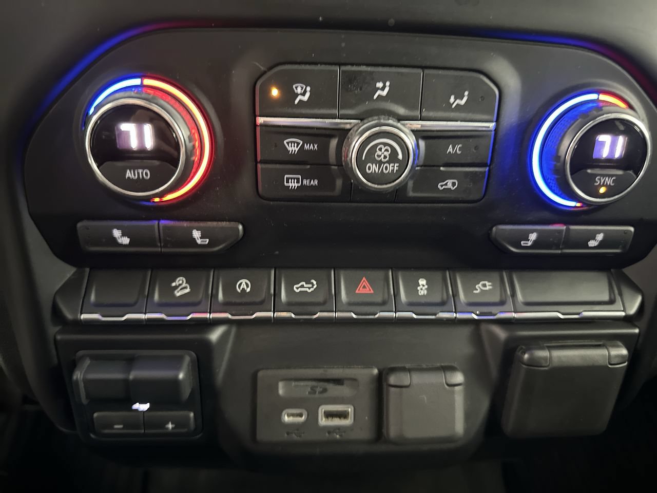 Used 2021 Chevrolet Silverado 1500 LT w/ All Star Edition Plus AWD/4WD image 55