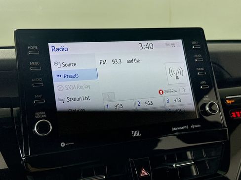Used 2022 Toyota Camry XSE FWD image 27