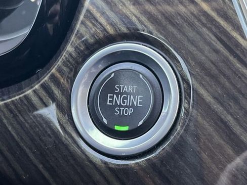 Certified 2023 Cadillac XT6 Premium Luxury w/ Platinum Package image 22