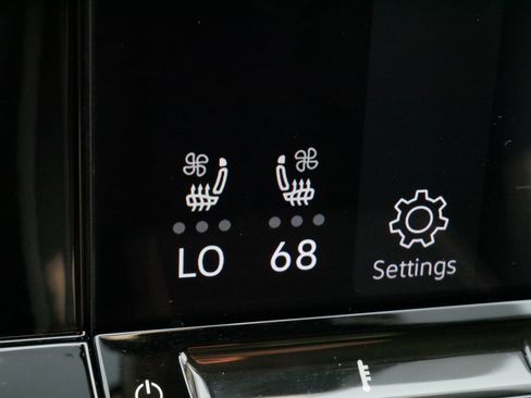 Used 2024 Volkswagen Atlas SEL Premium R-Line AWD/4WD image 27