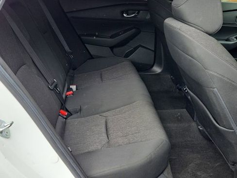 Used 2025 Honda Accord SE image 17