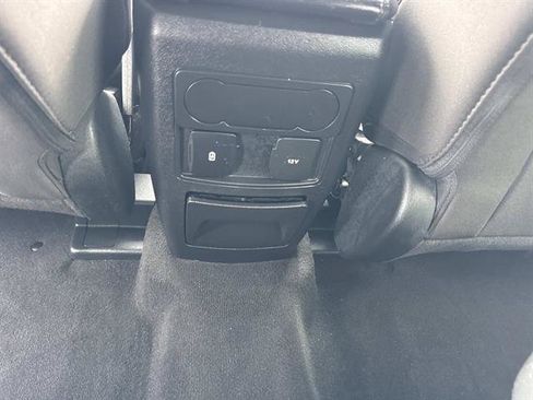 Certified 2023 Ford Explorer XLT AWD/4WD image 11