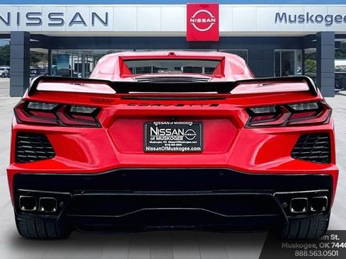 Used 2021 Chevrolet Corvette Stingray Premium Conv w/ Z51 Performance Package image 6