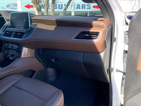 Used 2024 Chevrolet Tahoe High Country w/ Premium Package image 18