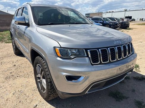 Used 2018 Jeep Grand Cherokee Limited AWD/4WD image 7