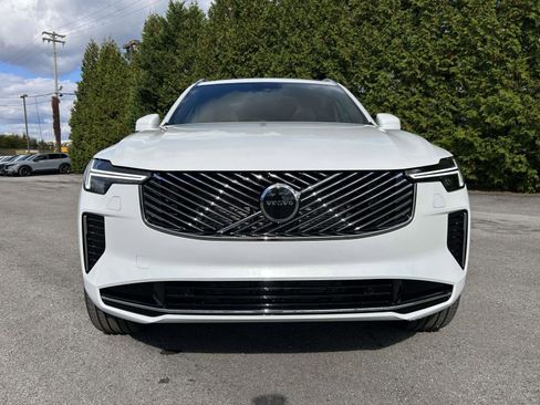 New 2026 Volvo XC90 B5 Core image 8