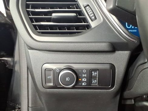 Used 2023 Ford Escape Platinum AWD/4WD image 16