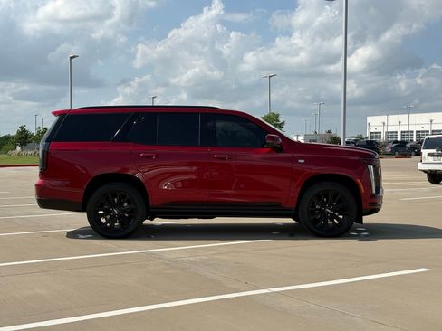 Certified 2025 Cadillac Escalade Sport image 8