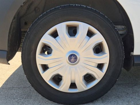 Used 2021 Ford Transit Connect XL image 23