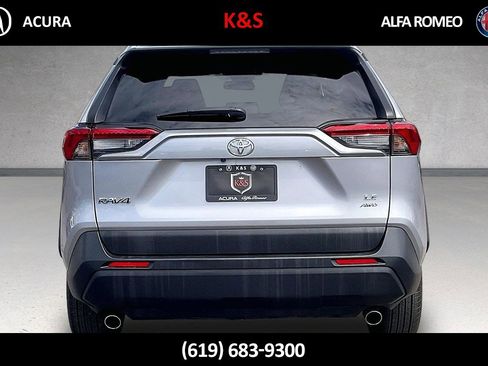 Used 2024 Toyota RAV4 LE AWD/4WD image 28
