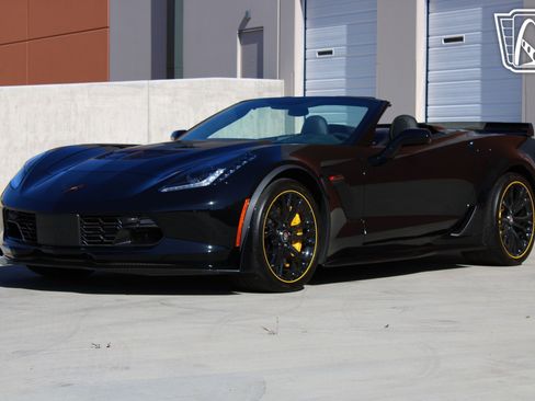 Used 2016 Chevrolet Corvette Z06 w/ C7.r Special Edition image 9