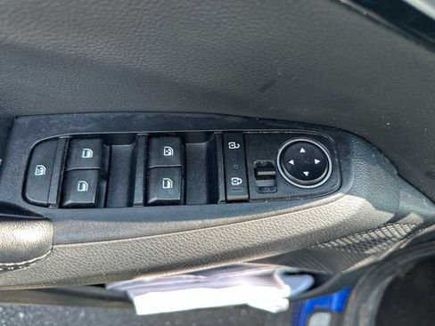 Used 2023 Kia Seltos EX AWD/4WD image 11