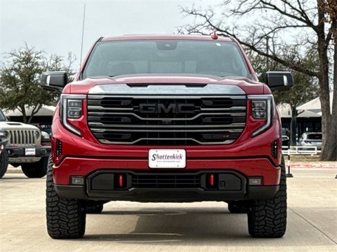 Used 2023 GMC Sierra 1500 AT4 w/ Technology Package image 2