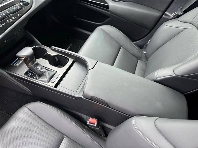 Used 2023 Lexus ES 350 w/ Premium Package FWD image 13