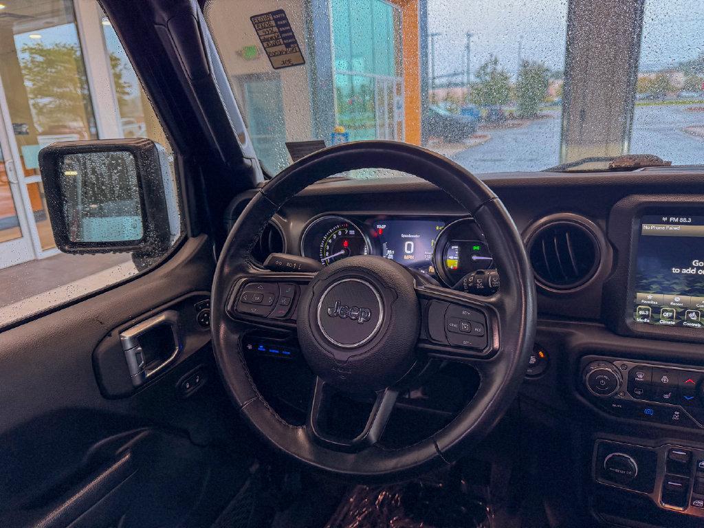 Used 2023 Jeep Wrangler Unlimited w/ Dual Top Group AWD/4WD image 21