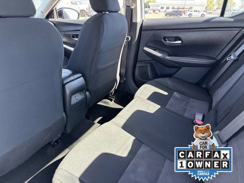 Certified 2025 Nissan Sentra SR FWD image 18