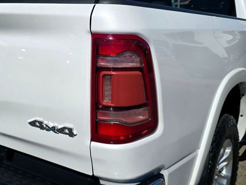 Used 2019 RAM 1500 Laramie image 32