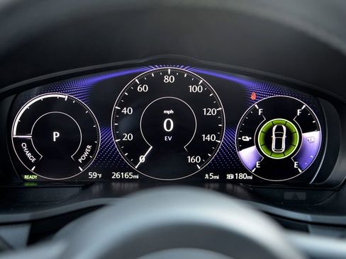 Used 2024 MAZDA CX-90 Plug-In Hybrid w/ Premium Plus image 21