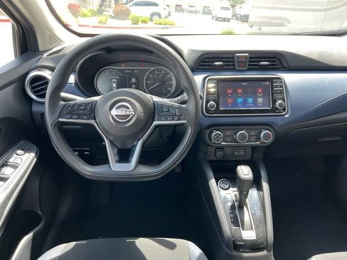 Used 2024 Nissan Versa SV FWD image 18
