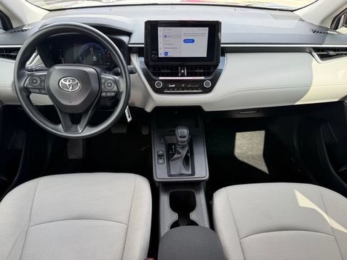 Used 2026 Toyota Corolla Cross L FWD image 24
