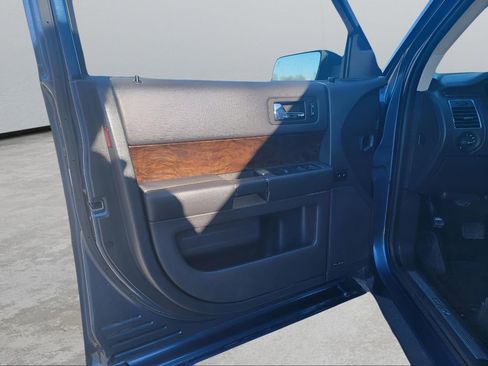 Used 2019 Ford Flex Limited image 10