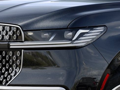 New 2027 Lincoln Navigator L Reserve AWD/4WD image 18